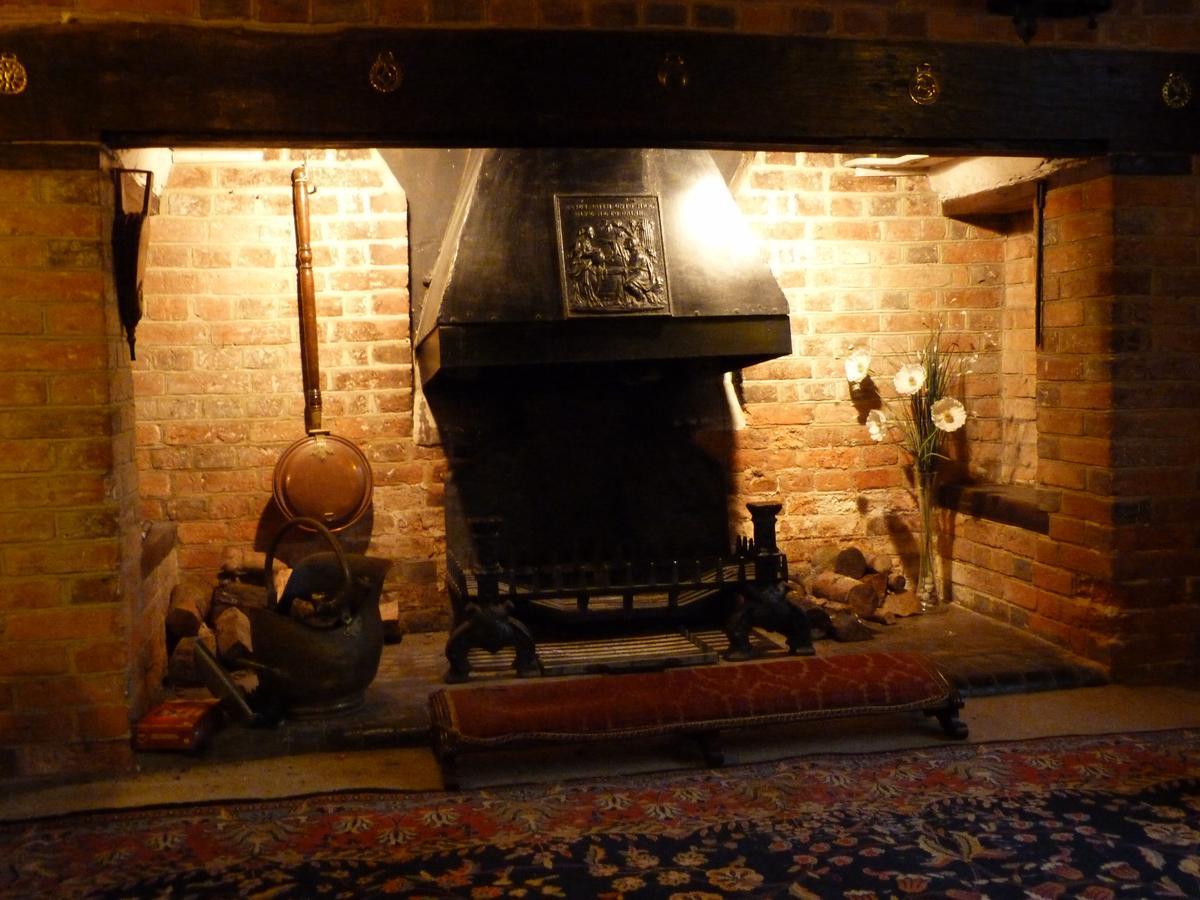 Tudor Cottage Ashford  Ngoại thất bức ảnh